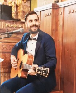 Hochzeitssaenger Mike Sterren E1782641788269 244x300